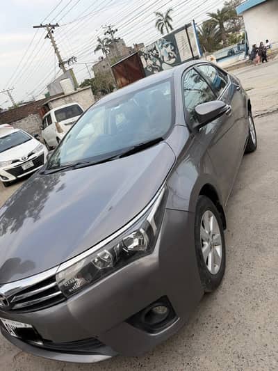 Toyota Corolla Altis 1.6 Automatic 2015 for sale