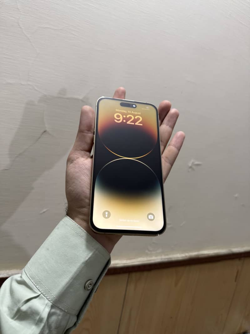 iPhone 14 Pro Max 5