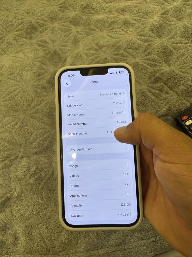 Apple iPhone 13 1