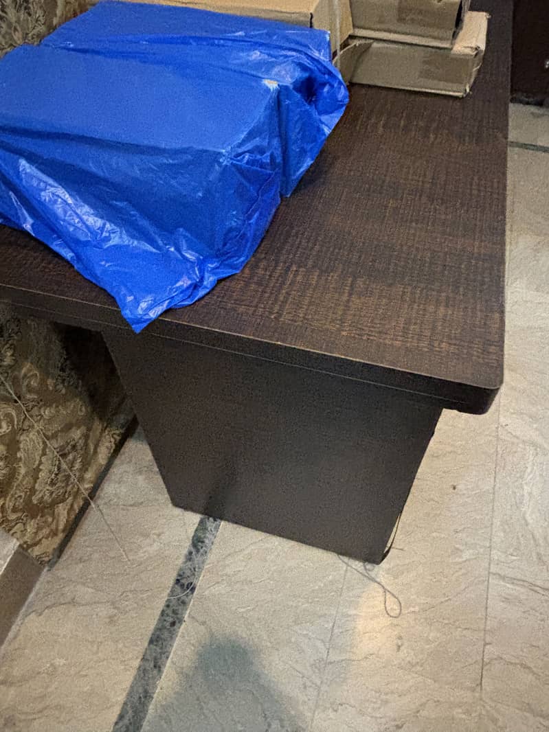 Office table 1
