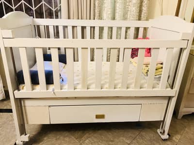Baby bed cot for sale