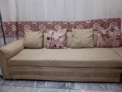 L shape sofa with table