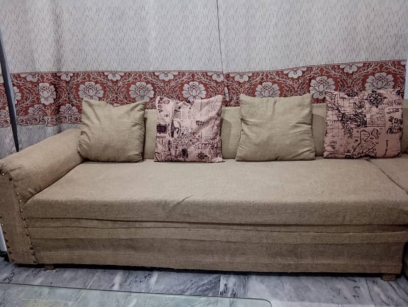 L shape sofa with table 0