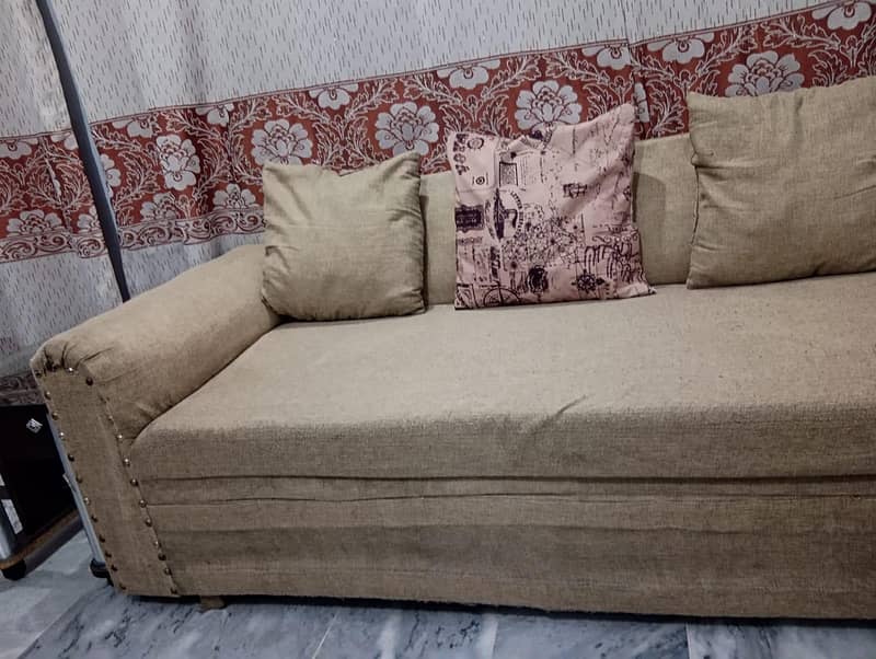 L shape sofa with table 1