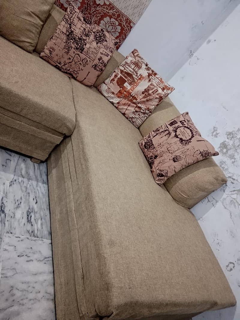 L shape sofa with table 4
