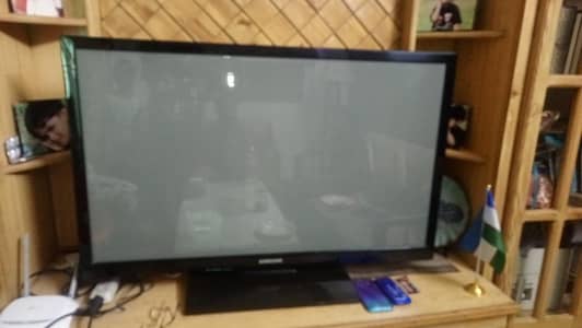 SAMSUNG LCD