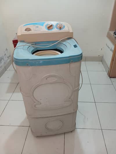 in good condition a spiner