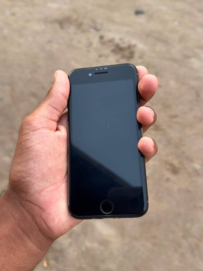Apple iPhone SE 1