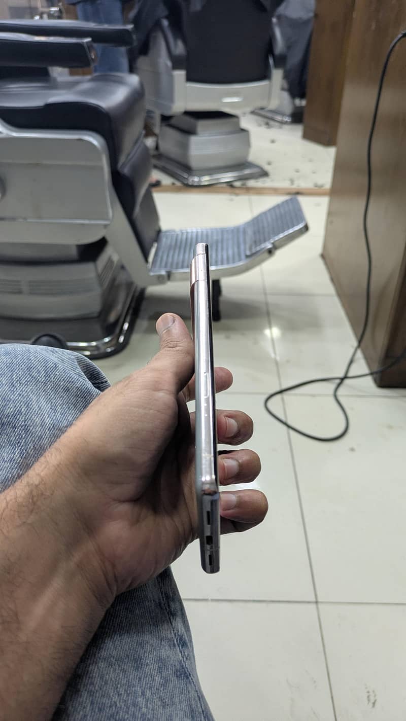 Google Pixel 7 Pro 4