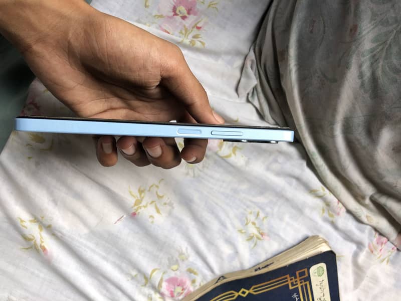 Mobile 3
