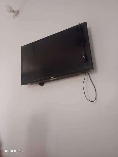 Tcl. screen nh chalti . . panel kharab h