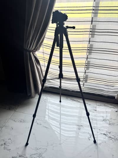 Hama Star 62 Camera Tripod (Bronze) - 160cm Max Height