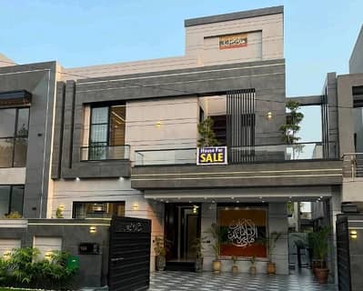 To sale You Can Find Spacious House In Bahria Town - Ghaznavi Block