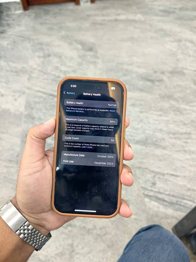 Apple iPhone 15 3