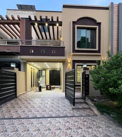 House For sale In Bahria Town - Block AA