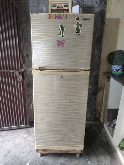 Medium size Orient Refrigerator