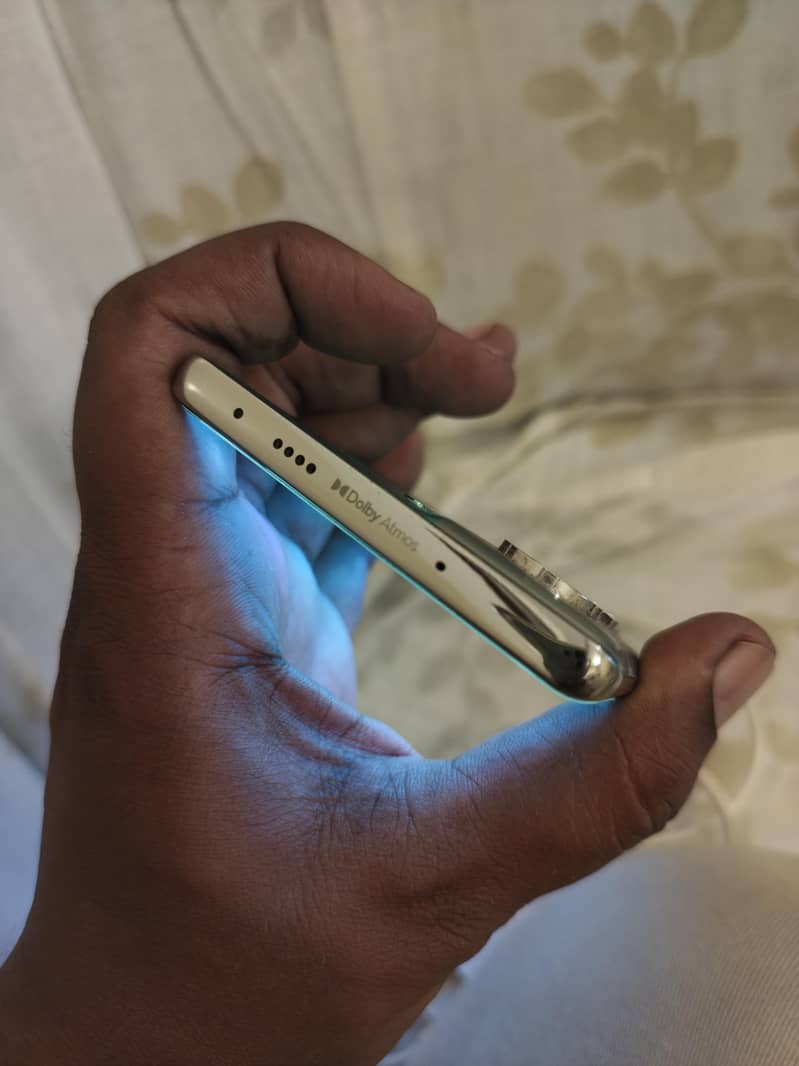 Tecno CAMON 40 Pro 3