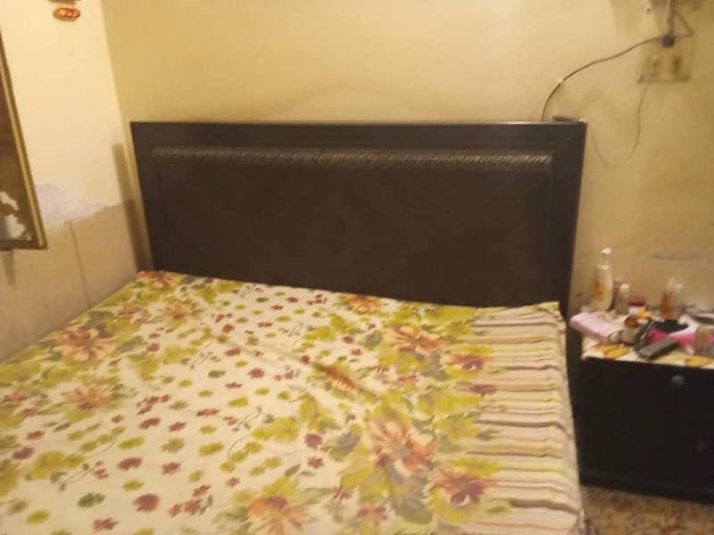 king size bed two sides table 2