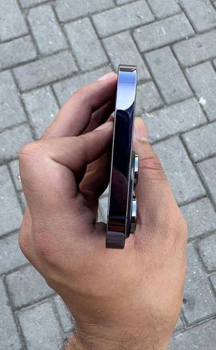 iPhone 14 Pro Max 6