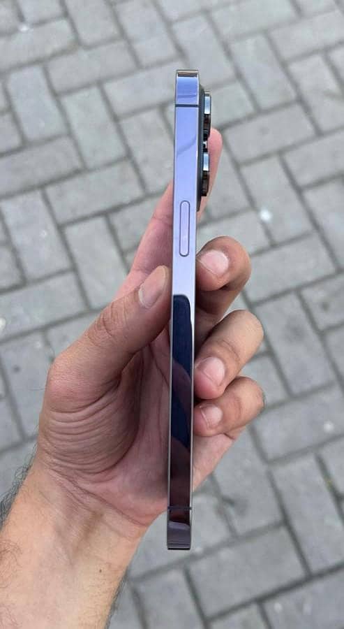 iPhone 14 Pro Max 9