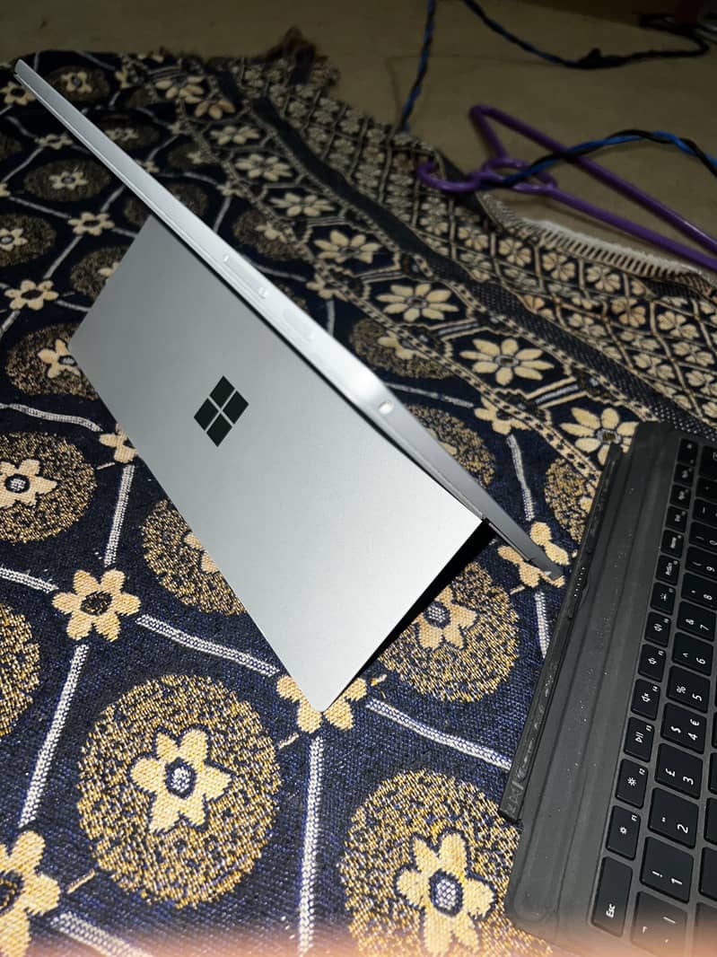 Window Surface Pro 5 5