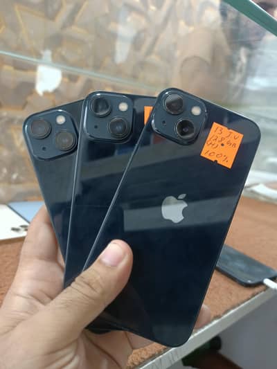 Apple iPhone 13