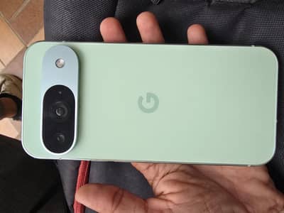 Google Pixel 9