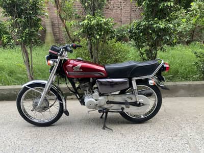 HONDA CG 125 CALL 03029636017 SPECIAL EDITION SELF START URGENT SALE