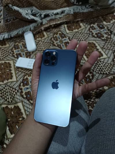 Apple iPhone 12 Pro (128 gb) factory unlocked