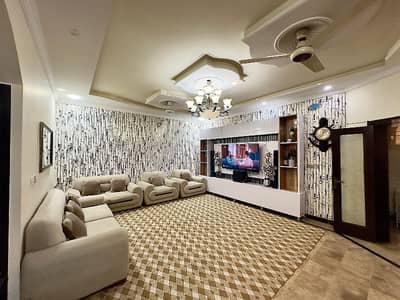 Luxury House For Sale Solid Construction 10 Marla