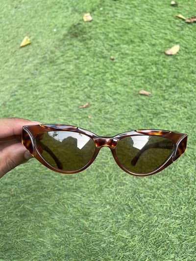 1980s Nouvelle Vague Cat Eye Sunglasses | Made in Italy | S. 156