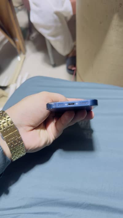 Apple iPhone 12 mini