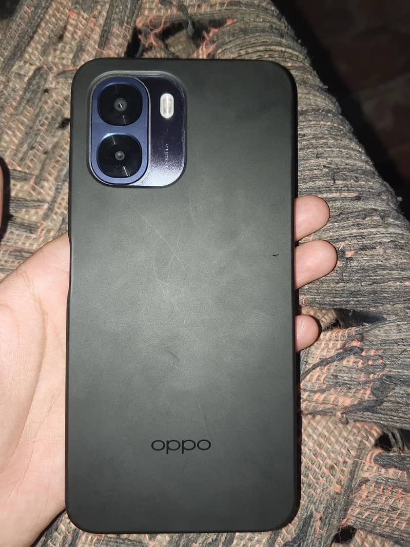 OPPO A6k 0