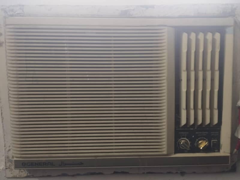 General window AC 1