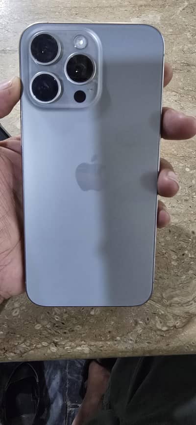 Apple iPhone 15 Pro Max