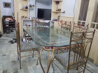 Dinning Tablr With 6 Chairs