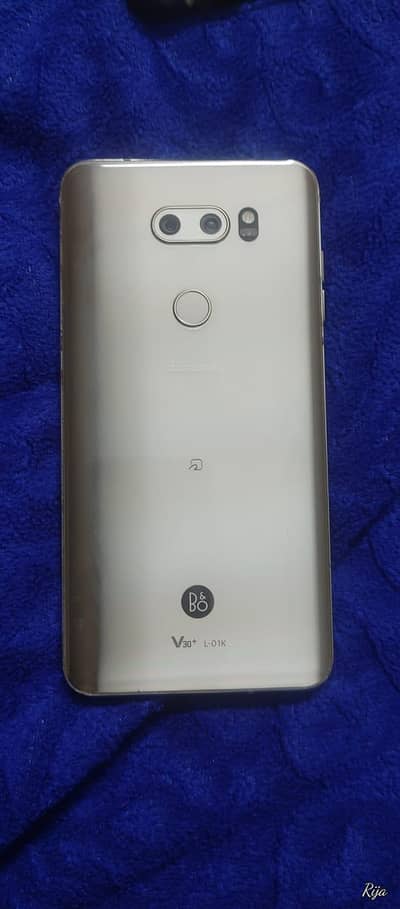 LG V30 Plus
