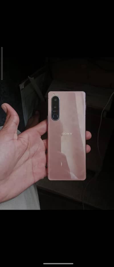 Sony 5 III exchange possible with iphone or Android