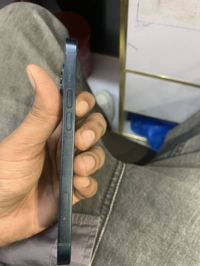 I phone 14 non pta 128 gb B. H 81% factory unlock