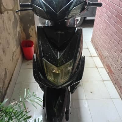 ELECTRIC SCOOTY FOR SALE