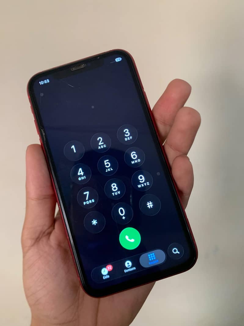 Apple iPhone 11 4