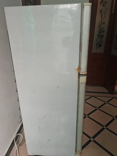 Used Refrigerator for Sale – Good Condition | Affordable Price