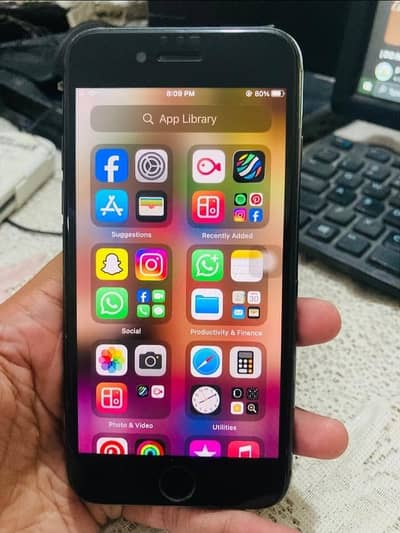 iPhone 8