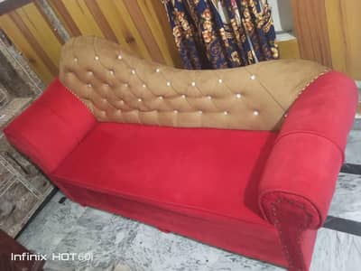 dewan condition 10/10 wood strong like new
