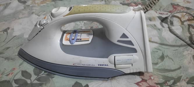 Steam Iron for sale in cheep prise