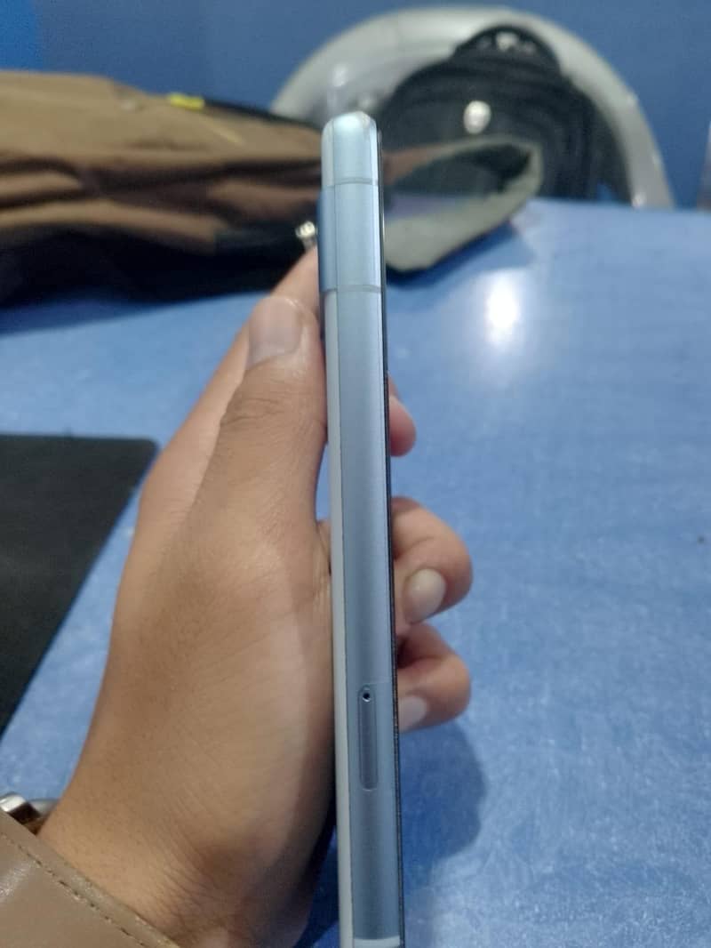 Google Pixel 7a 2