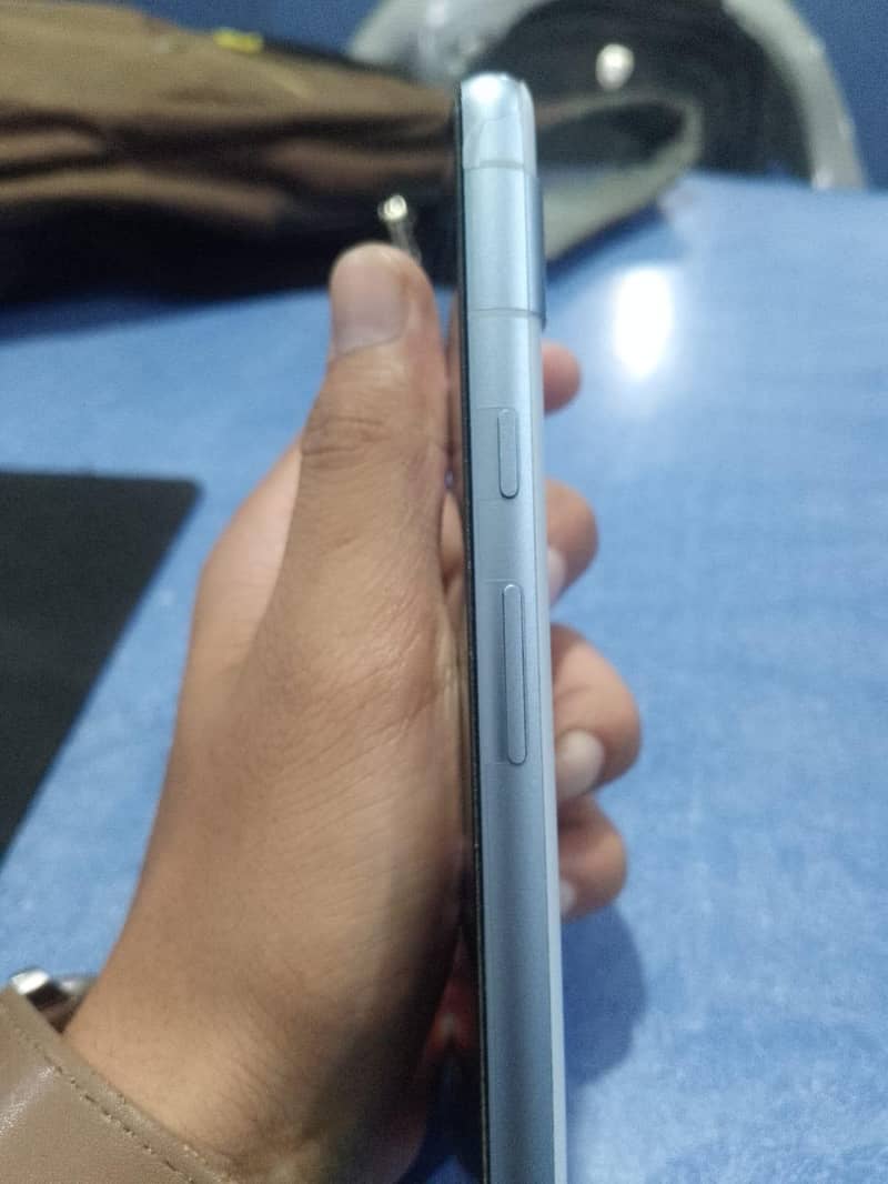 Google Pixel 7a 3