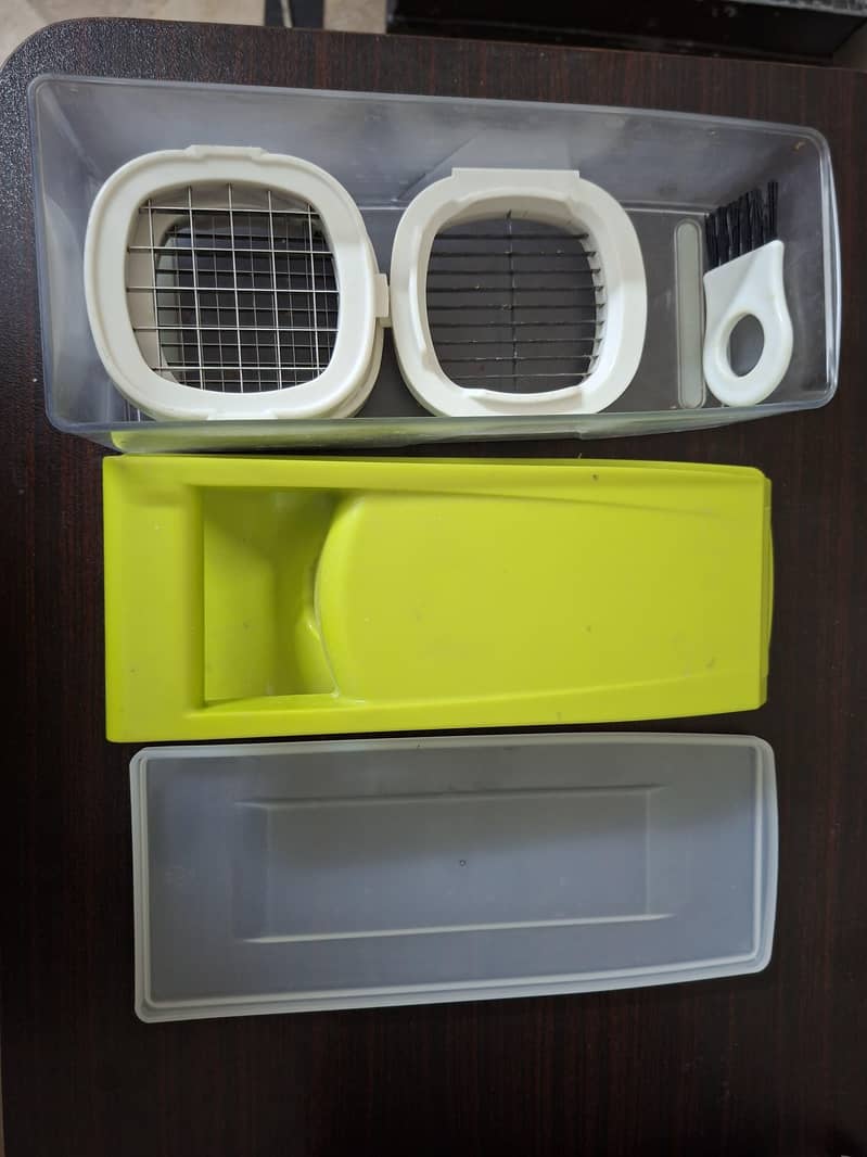 Multi-Functional Handheld Vegetable & Fruit Dicer 0