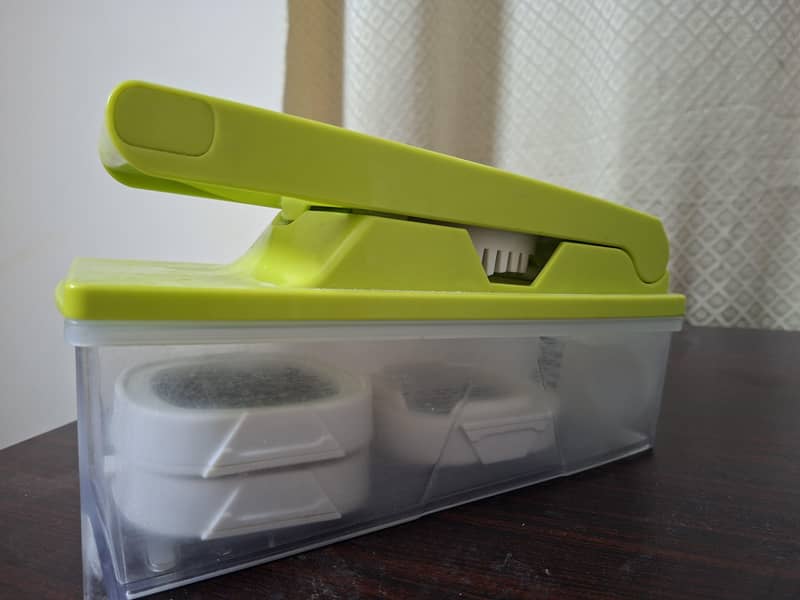 Multi-Functional Handheld Vegetable & Fruit Dicer 4