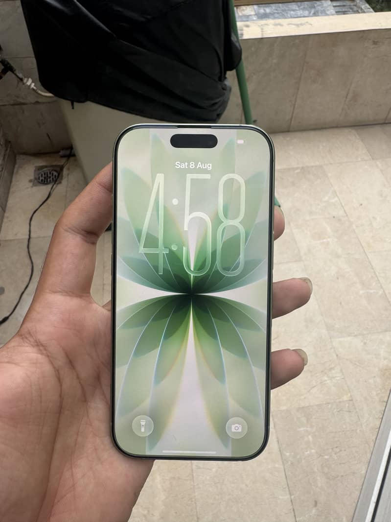 Apple iPhone 17 0